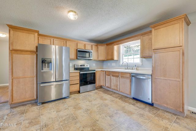 1054 West Vann Road, Greeneville, TN 37743