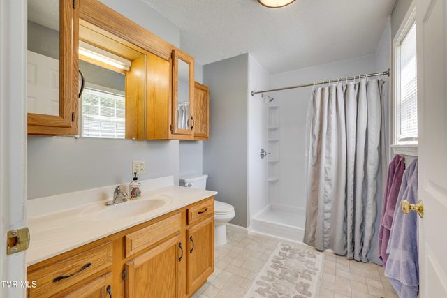 1054 West Vann Road, Greeneville, TN 37743