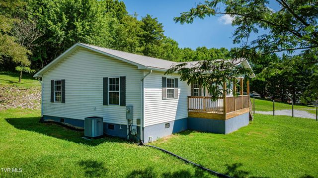 1054 West Vann Road, Greeneville, TN 37743