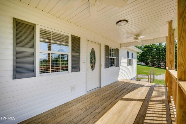 1054 West Vann Road, Greeneville, TN 37743