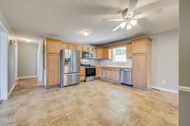 1054 West Vann Road, Greeneville, TN 37743