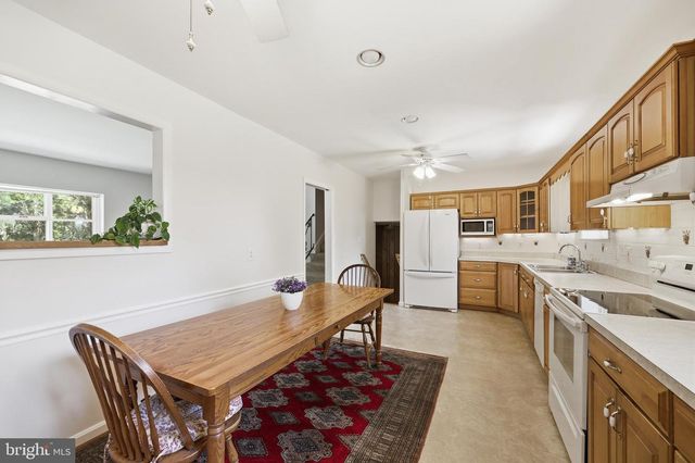 1814 MARYMONT RD, Silver Spring, MD 20906