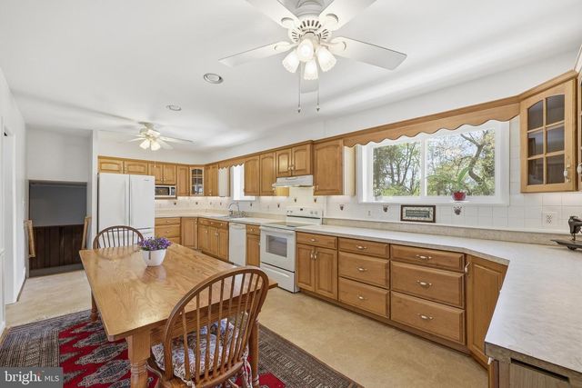 1814 MARYMONT RD, Silver Spring, MD 20906