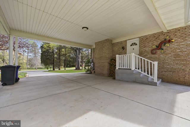 1814 MARYMONT RD, Silver Spring, MD 20906