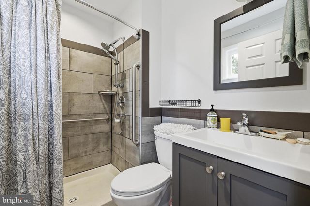 1814 MARYMONT RD, Silver Spring, MD 20906