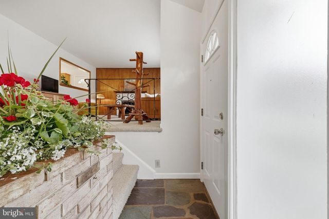 1814 MARYMONT RD, Silver Spring, MD 20906