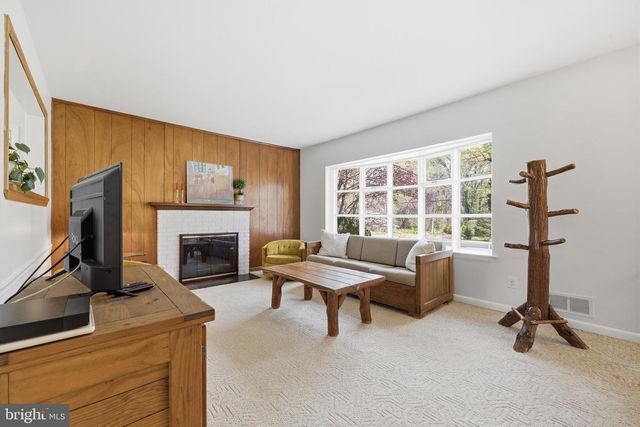 1814 MARYMONT RD, Silver Spring, MD 20906