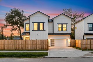 2720 Spence Rd, Houston, TX 77093