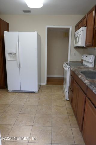 2404 RED OAK Drive, Jacksonville, FL 32211
