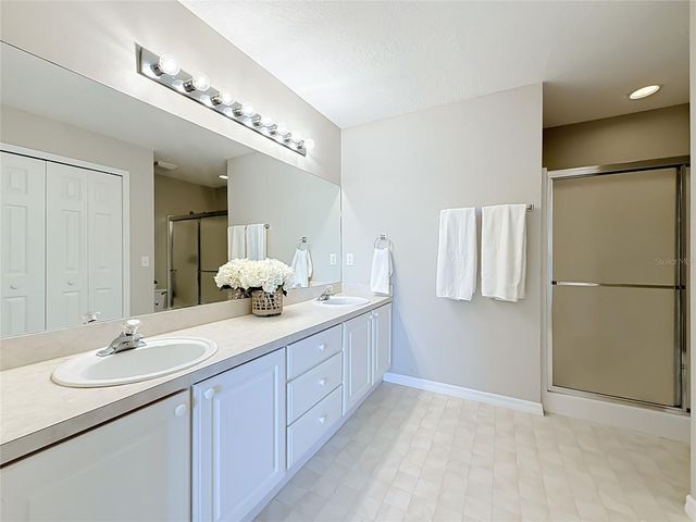 1364 HILLVIEW DRIVE, Clermont, FL 34711