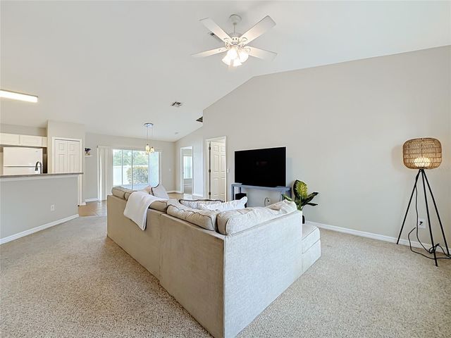1364 HILLVIEW DRIVE, Clermont, FL 34711