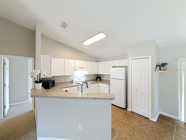1364 HILLVIEW DRIVE, Clermont, FL 34711
