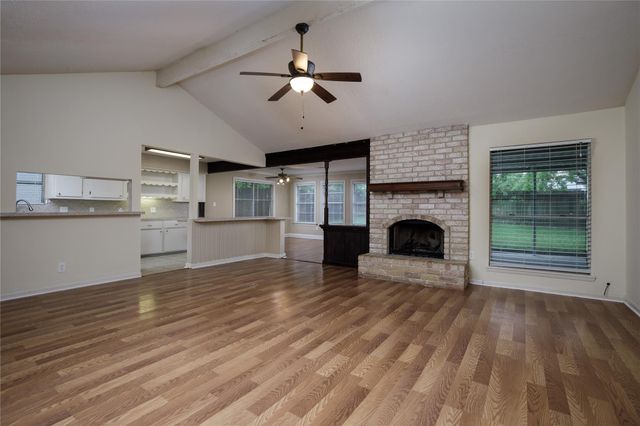 13215 Lake Breeze Lane, Willis, TX 77318