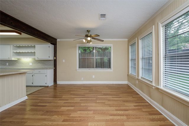 13215 Lake Breeze Lane, Willis, TX 77318
