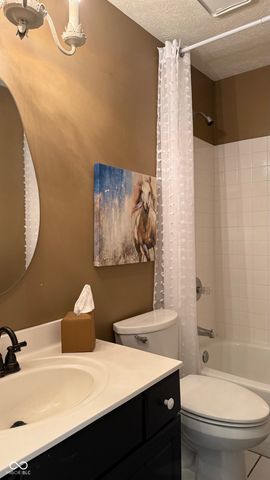 5258 Ashbrook Drive, Noblesville, IN 46062