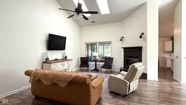 5258 Ashbrook Drive, Noblesville, IN 46062