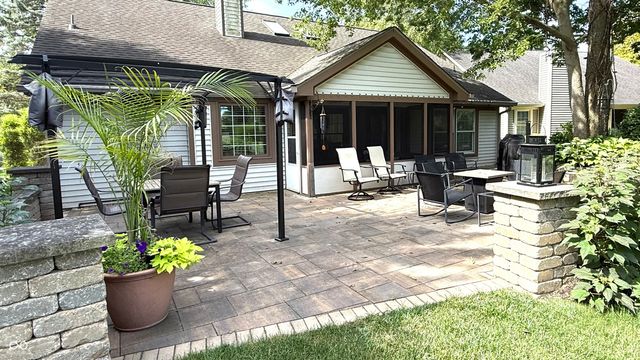5258 Ashbrook Drive, Noblesville, IN 46062