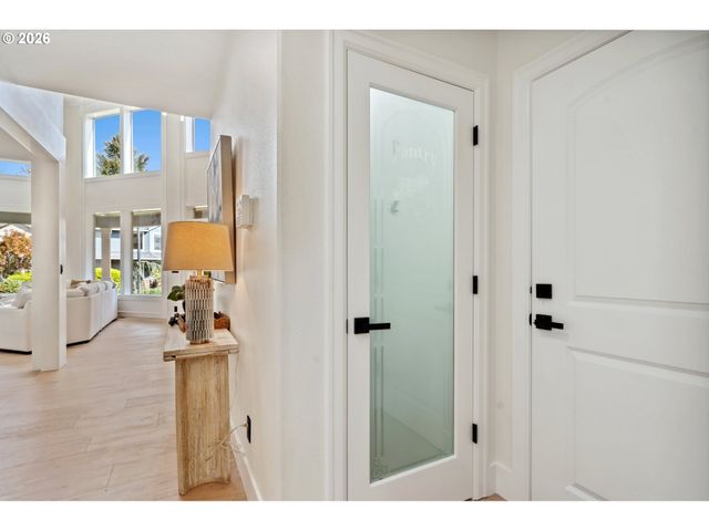 3709 Ne 104TH Cir, Vancouver, WA 98686