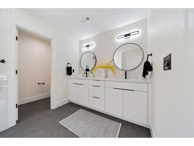 3709 Ne 104TH Cir, Vancouver, WA 98686