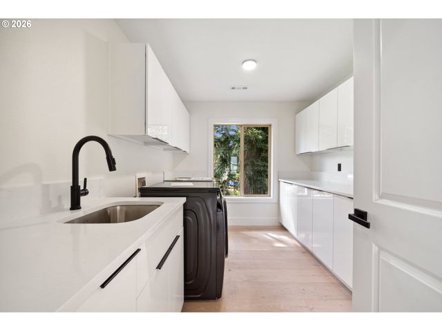 3709 Ne 104TH Cir, Vancouver, WA 98686