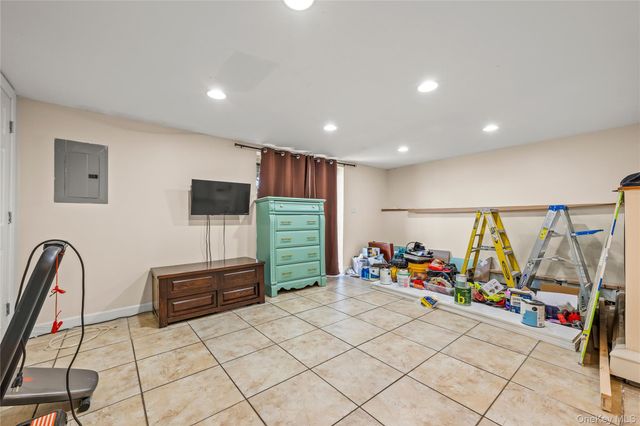 3356 Weidner Avenue, Oceanside, NY 11572