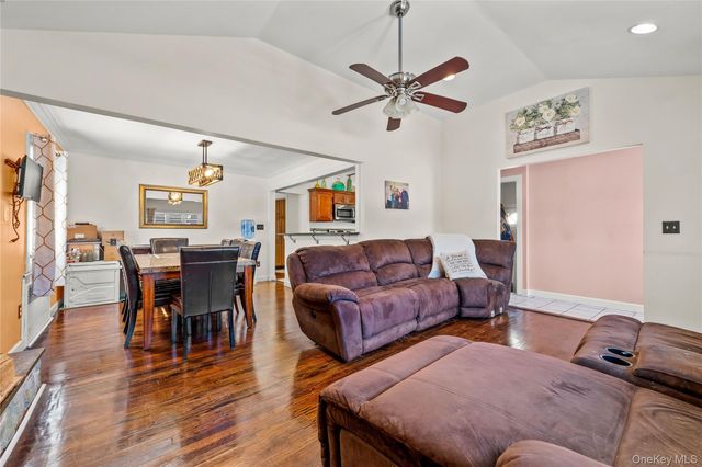 3356 Weidner Avenue, Oceanside, NY 11572