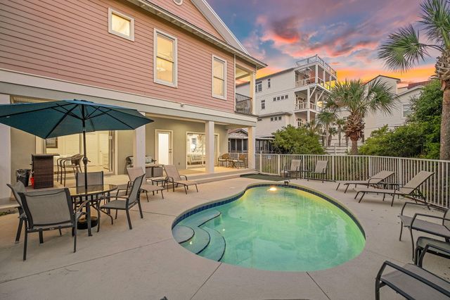 226 Sandtrap Road, Miramar Beach, FL 32550
