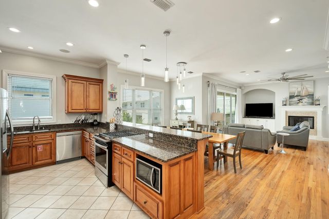 226 Sandtrap Road, Miramar Beach, FL 32550