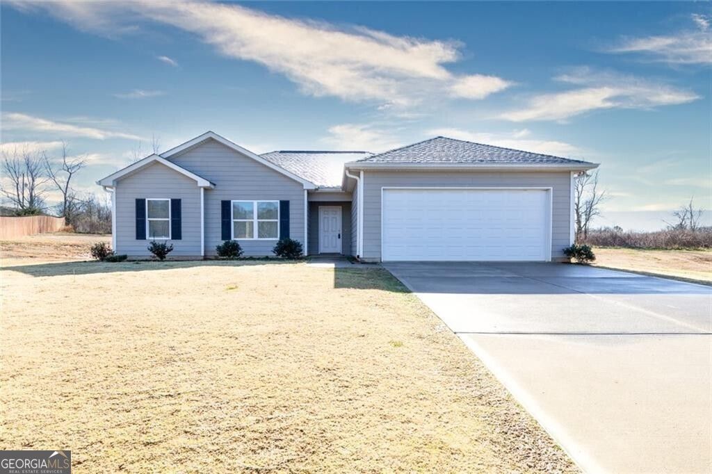 82 Gray Field Court, Jefferson, GA 30549