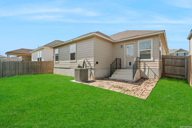 9411 BRAMAN PT, Converse, TX 78109