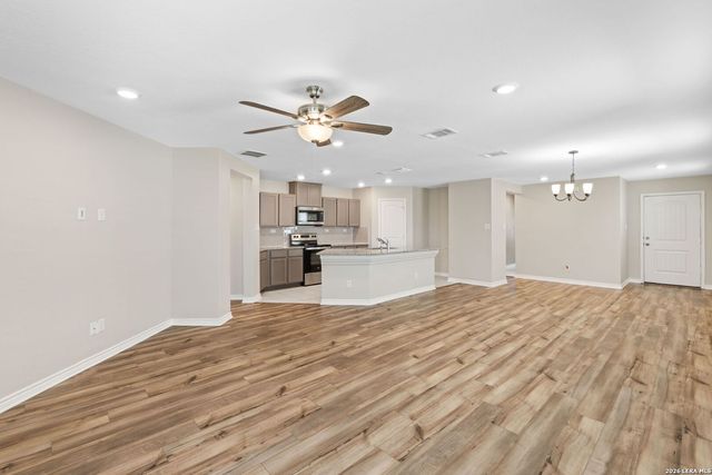 9411 BRAMAN PT, Converse, TX 78109