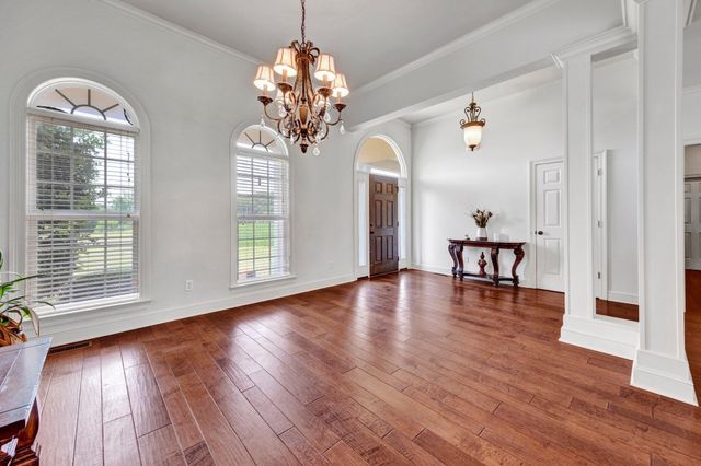 914 BEAVER CREEK DR, Brighton, TN 38011