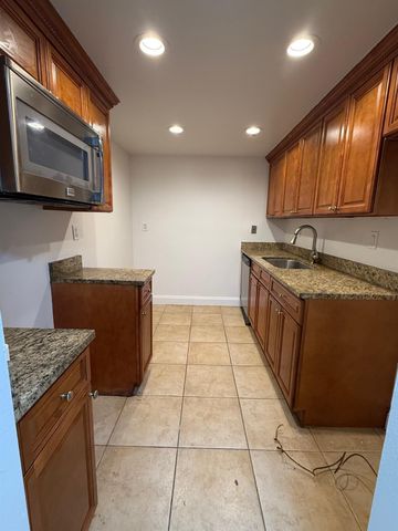 1850 N Congress Ave 301, West Palm Beach, FL 33401