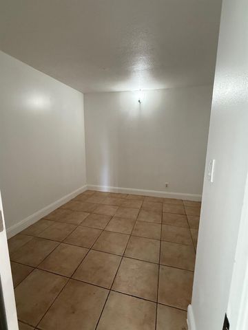 1850 N Congress Ave 301, West Palm Beach, FL 33401