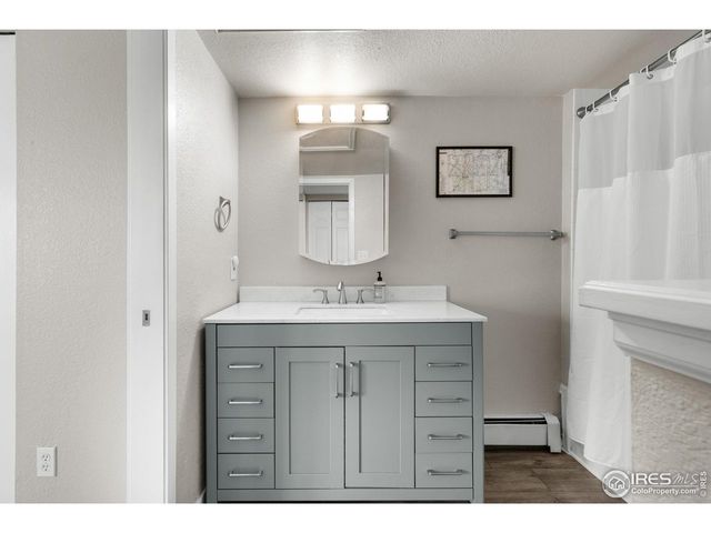 7436 Singing Hills Ct, Boulder, CO 80301