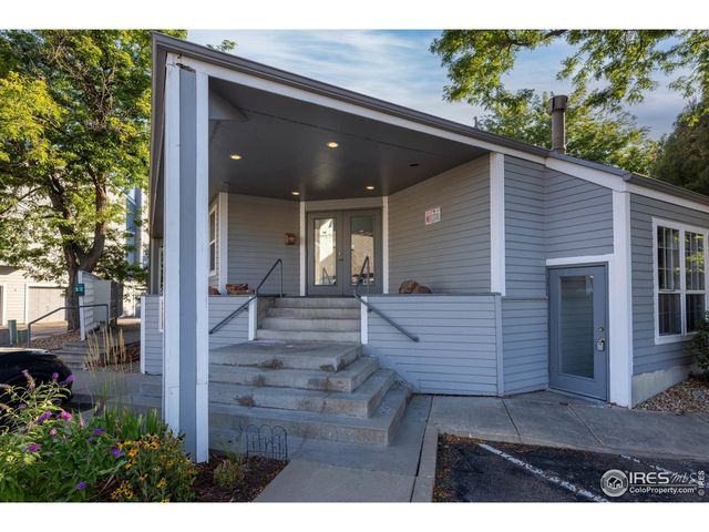 7436 Singing Hills Ct, Boulder, CO 80301