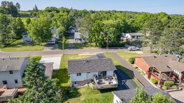 588 W Winona Street, Duluth, MN 55803