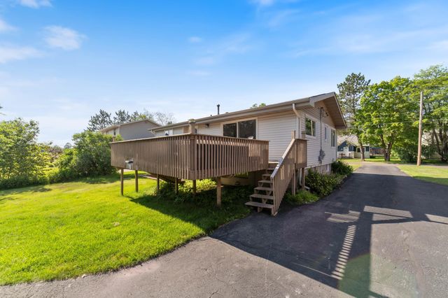 588 W Winona Street, Duluth, MN 55803