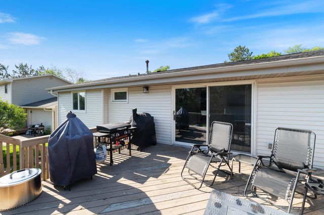 588 W Winona Street, Duluth, MN 55803
