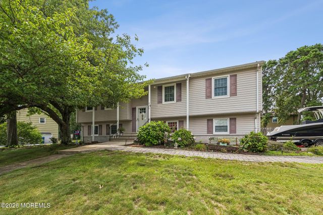 420 Crestview Terrace, Brick, NJ 08723