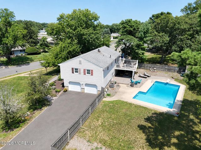 420 Crestview Terrace, Brick, NJ 08723
