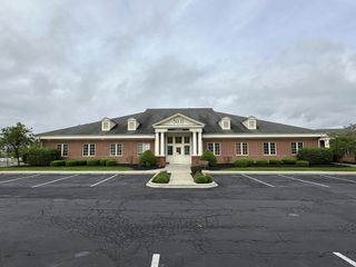 5031 Forest Drive, B, New Albany, OH 43054