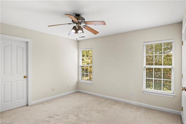 2023 Waterford Village Drive, Clemmons, NC 27012