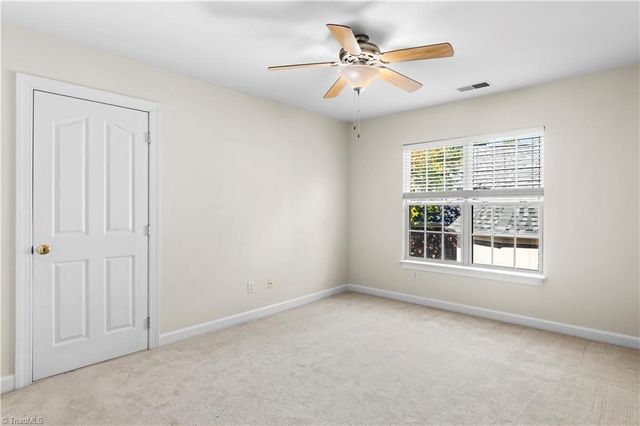 2023 Waterford Village Drive, Clemmons, NC 27012