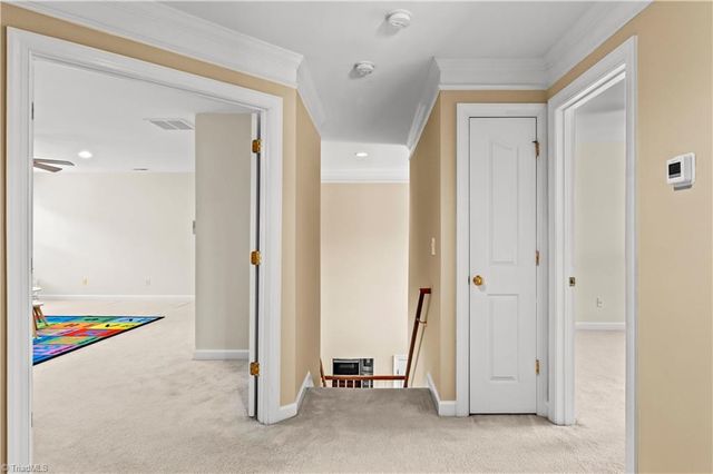 2023 Waterford Village Drive, Clemmons, NC 27012