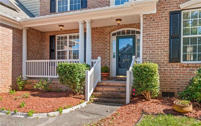 2023 Waterford Village Drive, Clemmons, NC 27012