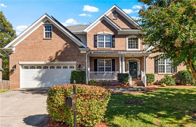 2023 Waterford Village Drive, Clemmons, NC 27012