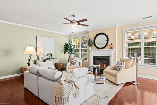 2023 Waterford Village Drive, Clemmons, NC 27012