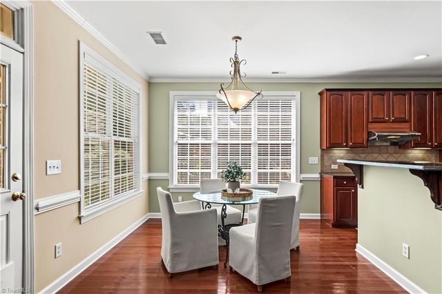 2023 Waterford Village Drive, Clemmons, NC 27012