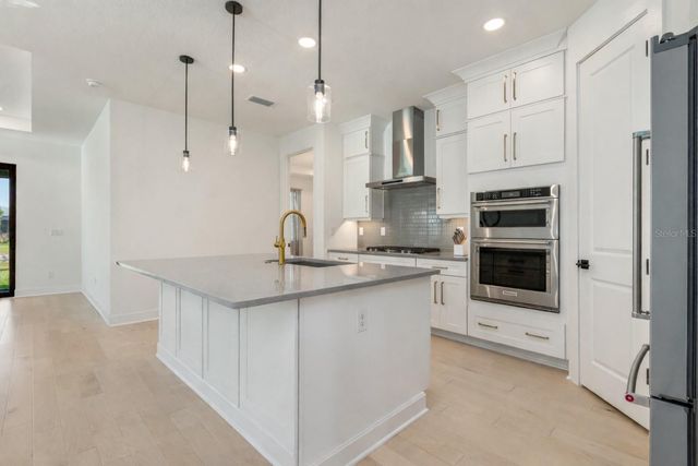 18881 DAYBREAK DRIVE, Venice, FL 34293